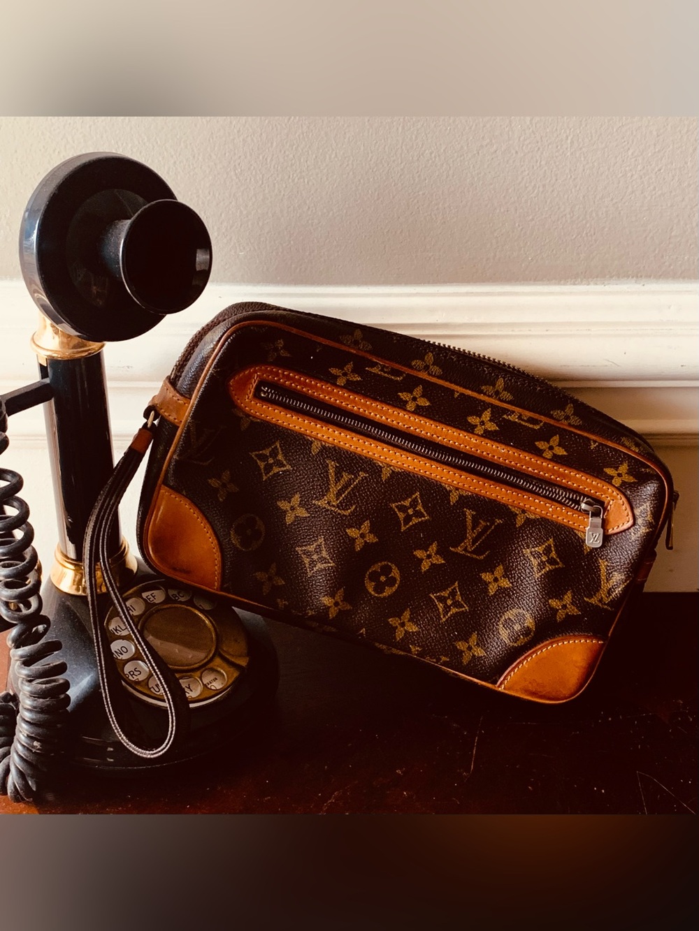 Authentic Vintage Louis Vuitton Marley Dragonne Clutch Wristlet COA Legitgrails